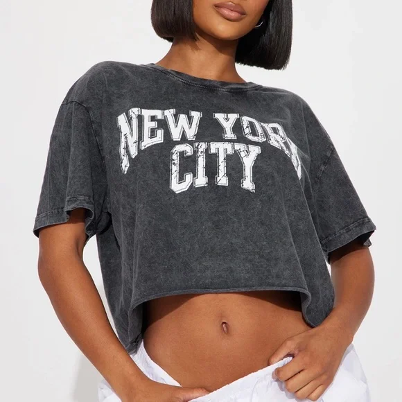 Crop T shirt - Picture 1 of 10